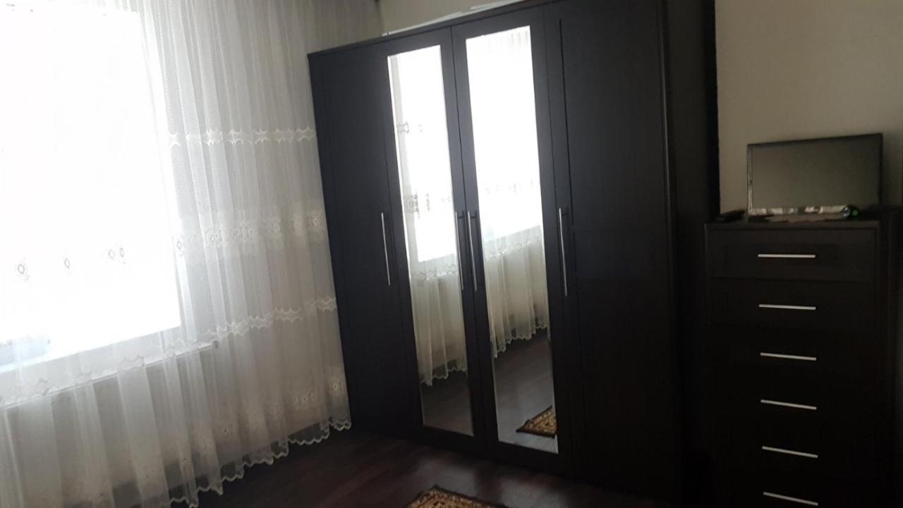 Къща За Гости "Люнгови" Zmeitsa Esterno foto